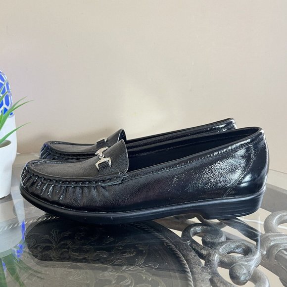 SAS Metro Loafers Black Leather Horse-Bit Comfort Shoes Slip On Women Size 6.5 N - Picture 1 of 10